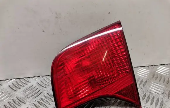 Audi A4 S4 B7 8E 8H Tailgate rear/tail lights 8E5945094 96503802
