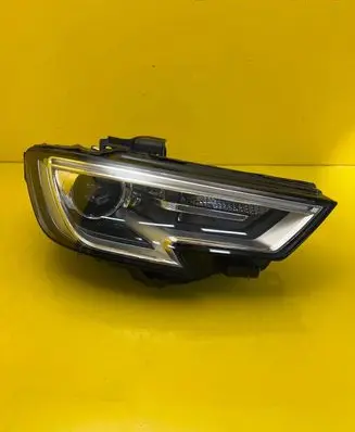 Audi A3 S3 8V Headlight/headlamp 8V0941006E