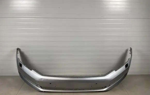 Volkswagen PASSAT B8 Front bumper 3G0807221A 3G0807221