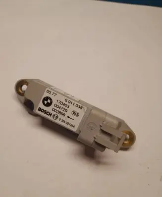BMW X5 E53 Airbag deployment crash/impact sensor 6911038 0285002064 170401