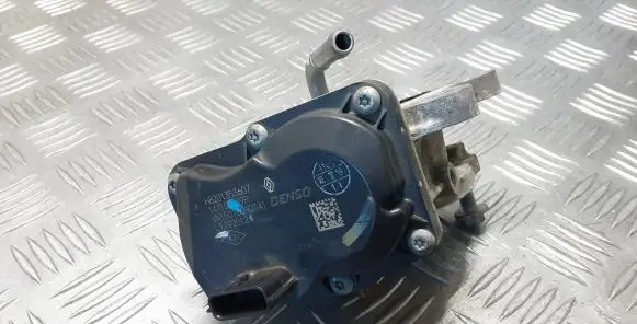 Nissan Navara D23 EGR valve H8201353607