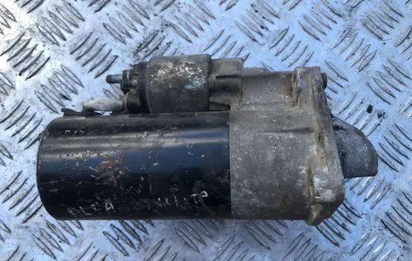 Alfa Romeo Giulietta Starter motor 0001139006
