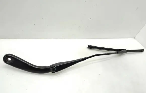 BMW 1 F20 F21 Windshield/front glass wiper blade 7239520 61617239520
