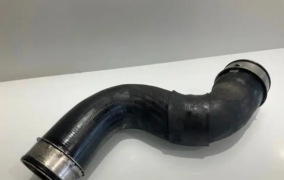 Mercedes-Benz E W211 Intercooler hose/pipe