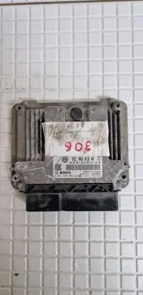 Volkswagen Golf VI Engine control unit/module 03C907309A 0261S05805