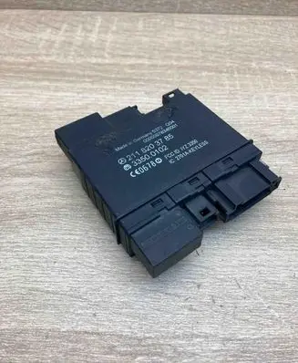 Mercedes-Benz CLS C219 Other control units/modules 2118203785 33500102