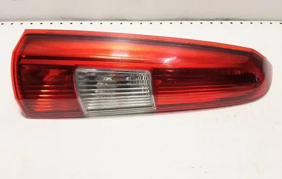 Volvo V70 Rear/tail lights