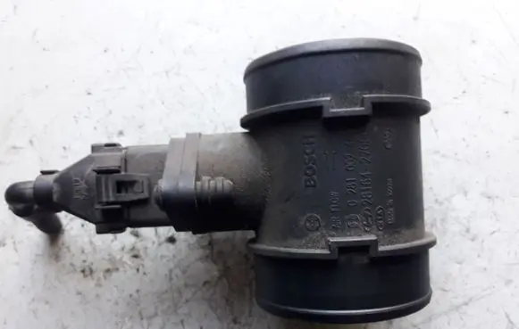 KIA Carens II Mass air flow meter 0281002447