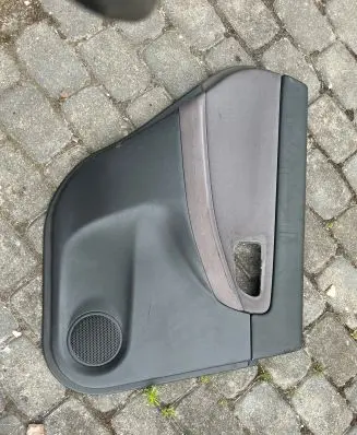 Subaru Impreza II Rear door card panel trim 94227478 T4001310