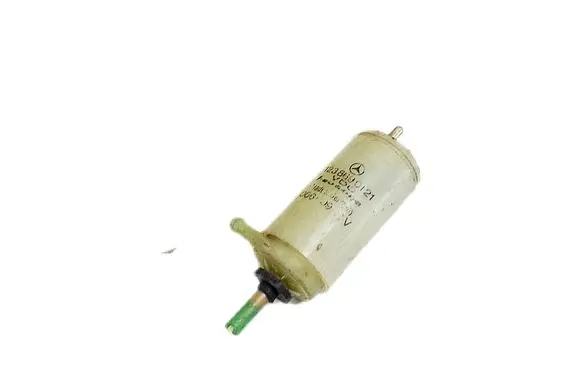 Mercedes-Benz W123 Windscreen/windshield washer pump 1238690121
