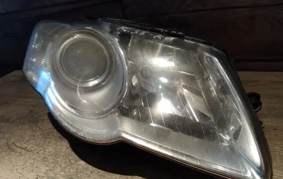 Volkswagen PASSAT B6 Headlight/headlamp 3C0941006T 89316421