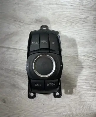 BMW 3 F30 F35 F31 Head unit multimedia control 931769502 23140001697460 033623201