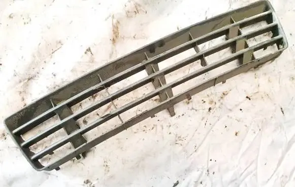 Audi A6 S6 C5 4B Front bumper lower grill 4b0807683f