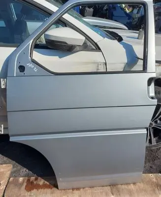 Volkswagen Multivan T4 Front door 