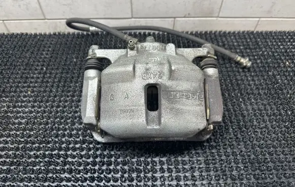 Renault Koleos II Front brake caliper