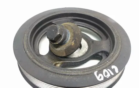 Citroen C5 Crankshaft pulley E110124A