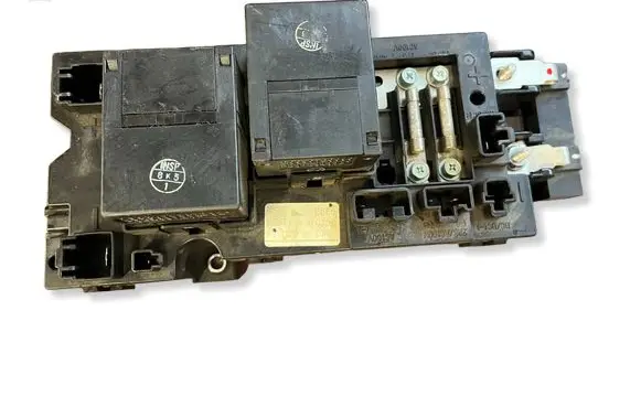 Toyota Prius (XW30) Relay mounting block G92Z128010