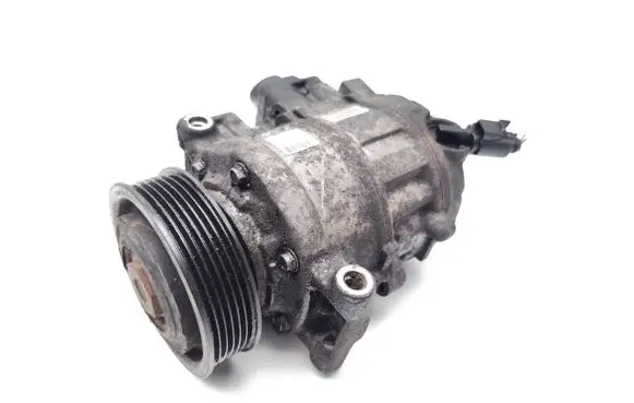 Audi A5 8T 8F Air conditioning (A/C) compressor (pump) 8K0260805E