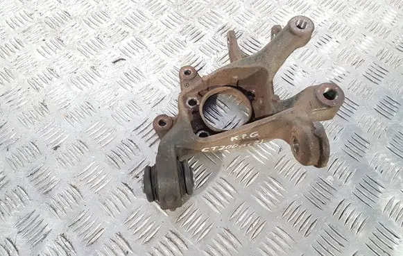 Lexus CT 200H Rear wheel hub spindle/knuckle 