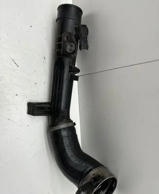 Volvo S90, V90 Intercooler hose/pipe 31686412