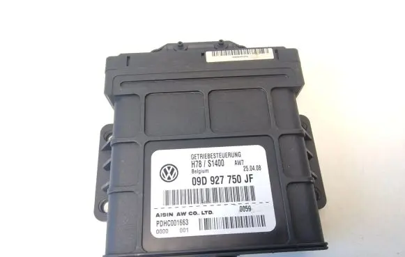 Audi Q7 4L Gearbox control unit/module 09D927750JF