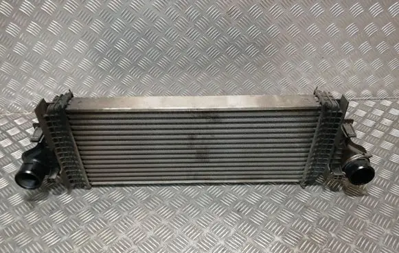 Mercedes-Benz ML W164 Intercooler radiator