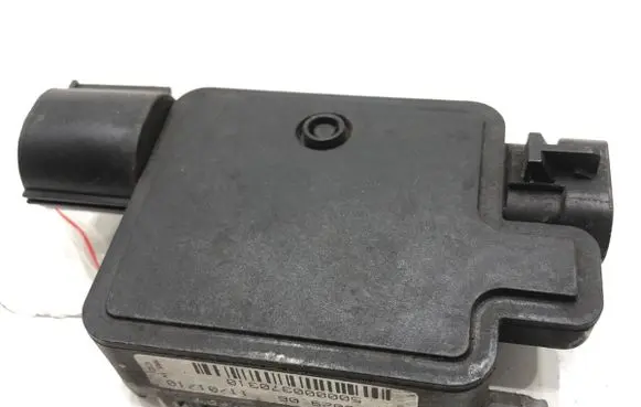 Ford Mondeo MK IV Fan control module 940002906