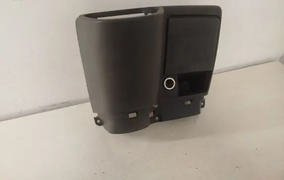 Mercedes-Benz Vito Viano W639 Cup holder A6396802731