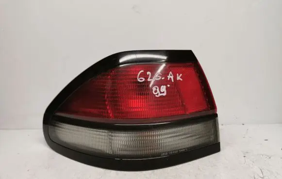 Mazda 626 Rear/tail lights 22061825