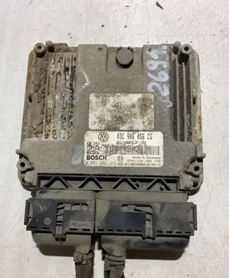 Volkswagen Jetta V Engine control unit/module 03C906056CG 1039S11236 0261S02183
