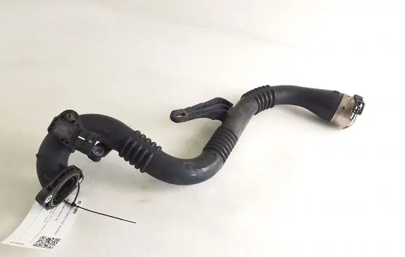 Intercooler hose/pipe