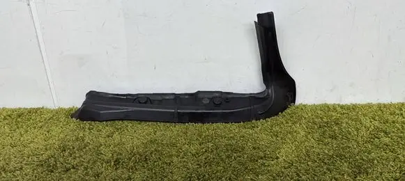 Audi A4 S4 B8 8K Fender end trim 8t0821111a