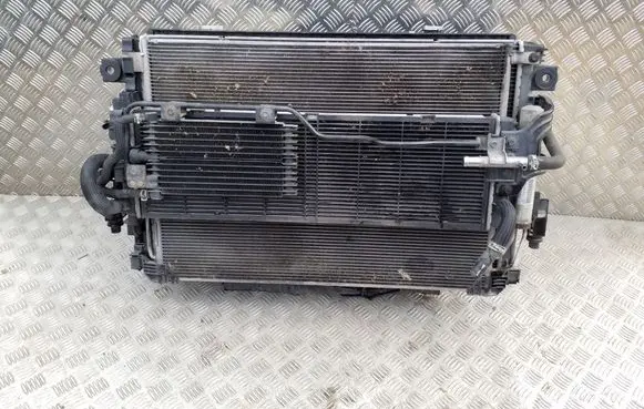 Nissan Navara D23 Radiator set 214575JU0A 214605JU0A 921005JU0A
