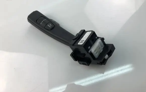 Volvo V60 Indicator stalk 31456045