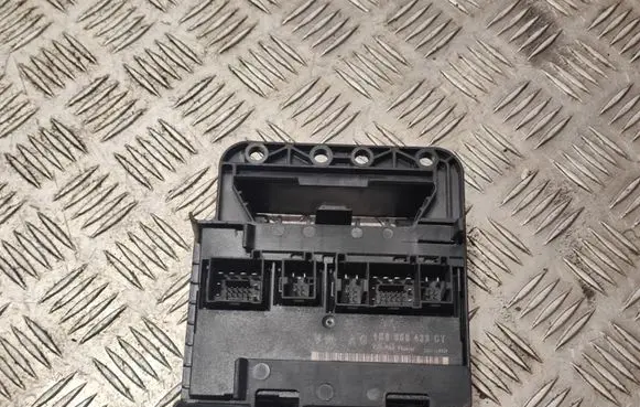 Volkswagen Golf V Other control units/modules 1K1907348A