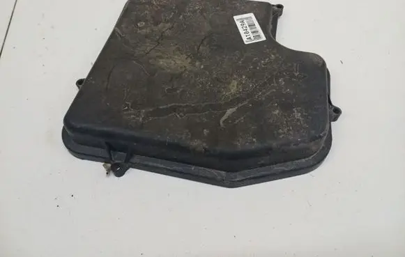 Volkswagen PASSAT B5 Fuse box cover 8D1907613A