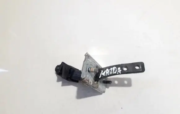 Mazda 323 Rear door check strap stopper