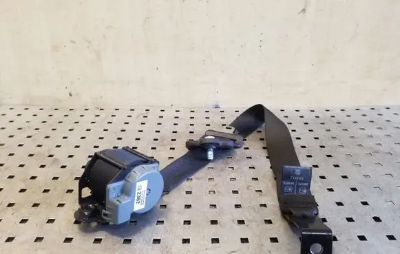 Chevrolet Captiva Third row seat belt 95182382