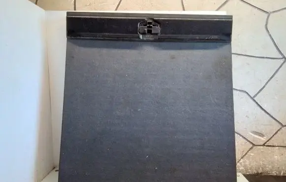 Trunk/boot floor carpet liner