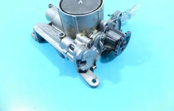Citroen DS3 Oil pump 5F01 IMPRK1355509