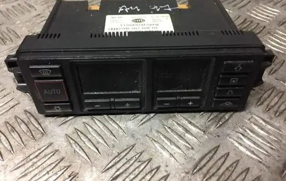 Audi A4 S4 B5 8D Climate control unit 8l0820043d 5hb007608-04
