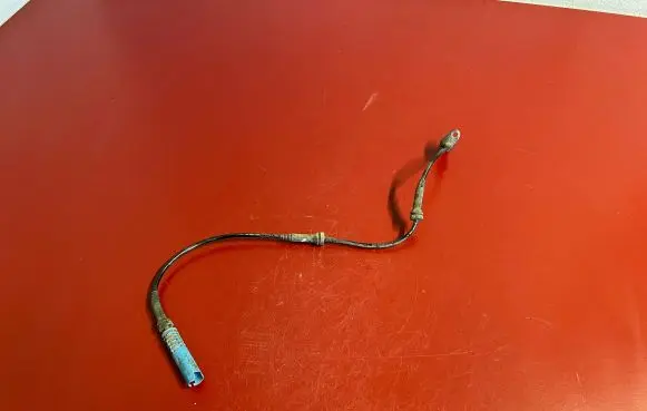 BMW 5 E60 E61 ABS brake wheel speed sensor 6908705 61126908705