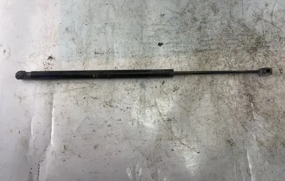 Hyundai Matrix Tailgate/trunk strut/damper 