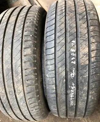 Volkswagen Touran II R17 summer tire 