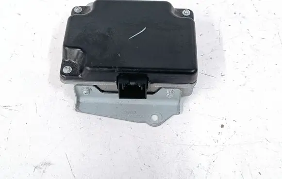 Chrysler Town u0026 Country V Voltage converter/converter module 56029692AA