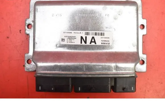 Dacia Sandero Engine control unit/module ECU 237104639S