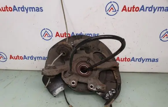 BMW 3 E92 E93 Rear wheel hub spindle/knuckle 6774809 33326774809 6774805