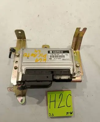 KIA Picanto Engine control unit/module 3911002045