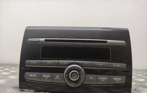 Fiat Bravo Radio/CD/DVD/GPS head unit 735484417