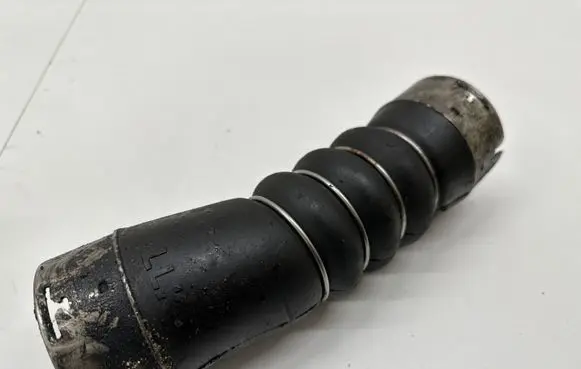 BMW 5 GT F07 Intercooler hose/pipe 7800144